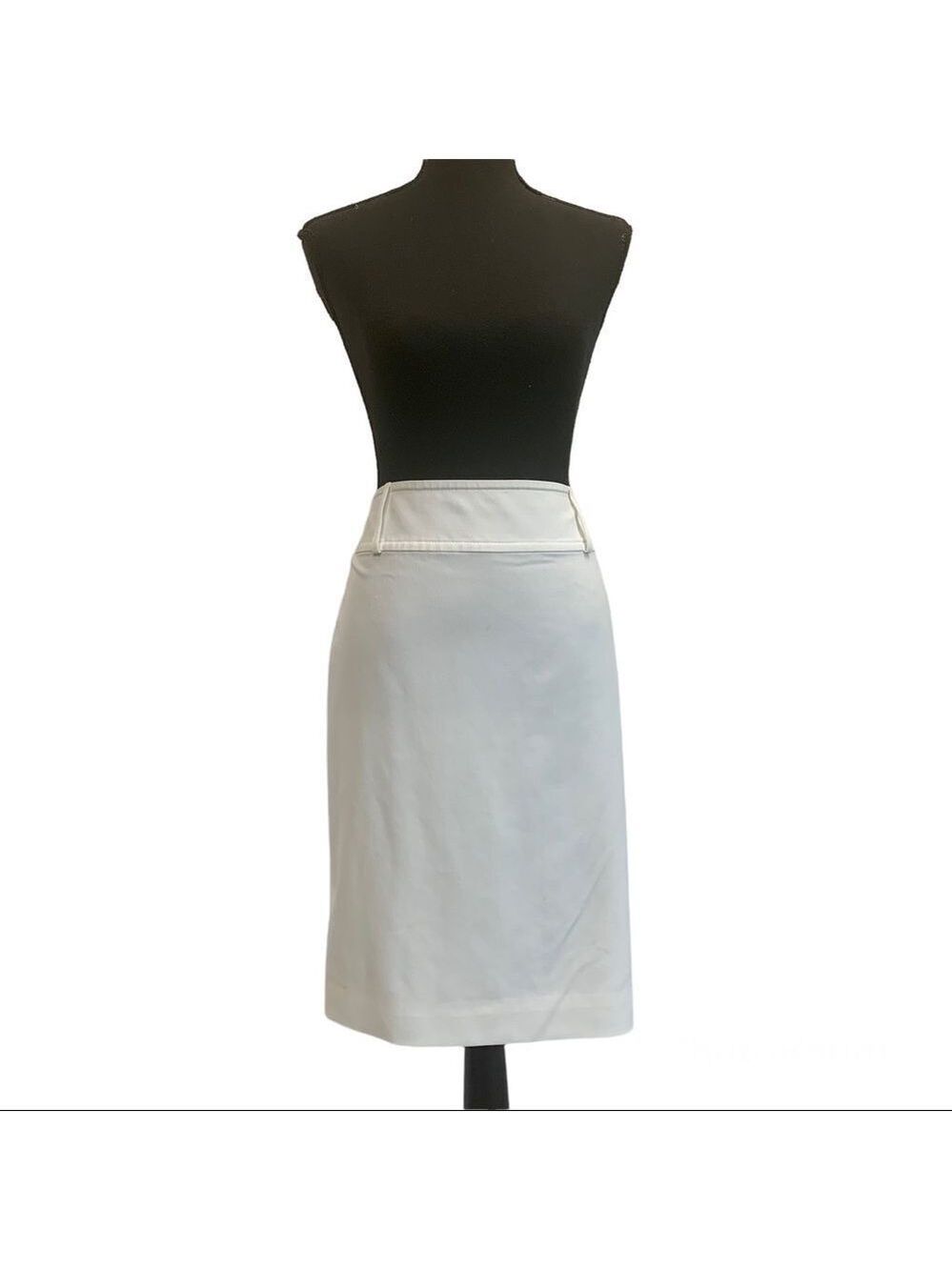 Whbm white pencil skirt Sz 6 belt loops